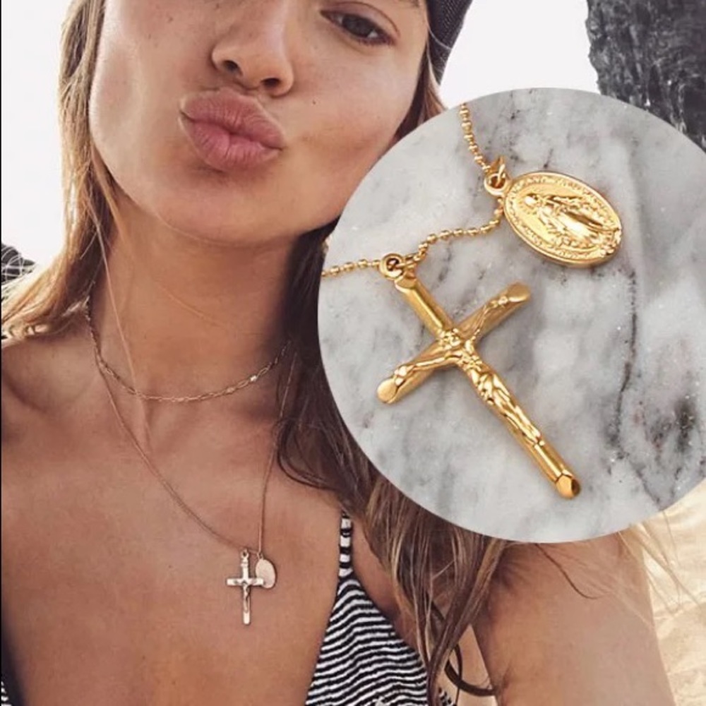 Cross necklace
